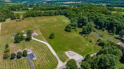 Winterwood Drive, Nashport, OH 43830