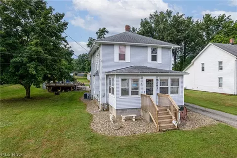 283 E Bergey St, Wadsworth, OH 44281