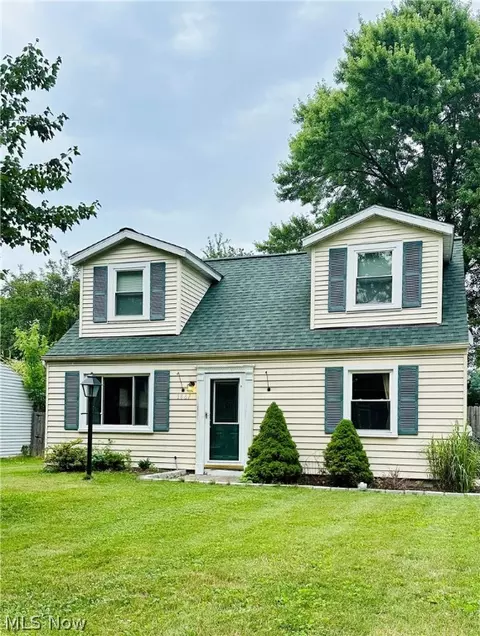 1867 Perth Rd, Madison, OH 44057