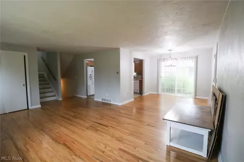 Living - 1701 Tower Blvd, Lorain, OH 44053 photo 3 of 3
