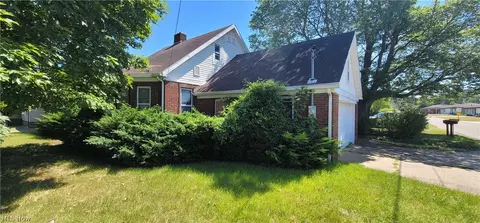101 Longacre St, Marietta, OH 45750