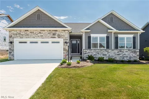 1594 Championship Cir SE, Massillon, OH 44646