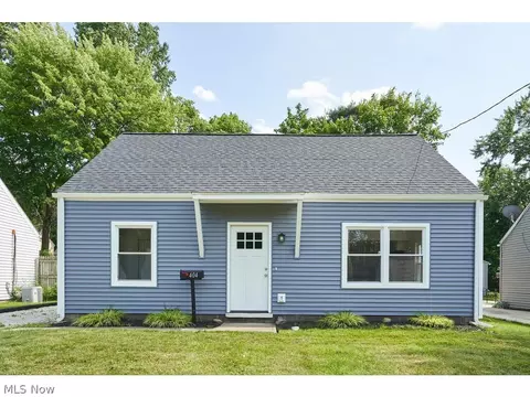 404 Morrison Ave, Cuyahoga Falls, OH 44221