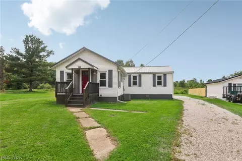 8343 Depot Rd, Ashtabula, OH 44004 photo 2