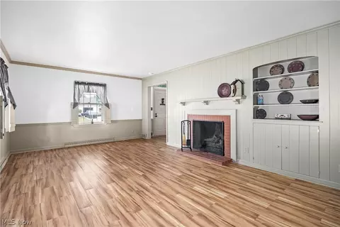 125 Yale Ave, Elyria, OH 44035 photo 4