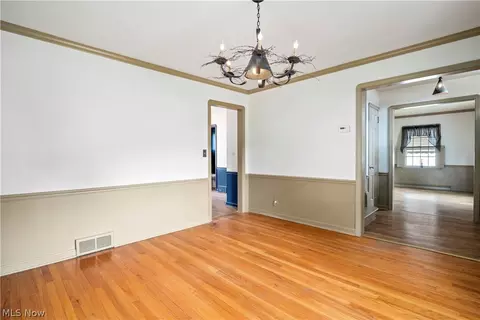 125 Yale Ave, Elyria, OH 44035 photo 9
