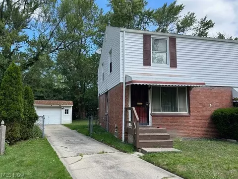 1475 Hall Ct, Euclid, OH 44132