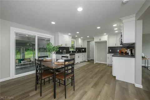 Dining - 4855 4th NW, Canton, OH 44708 photo 1 of 1