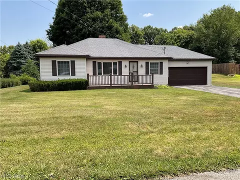 1387 Homestead, East Liverpool, OH 43920