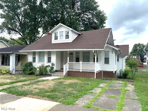 1526 20th St, Parkersburg, WV 26101
