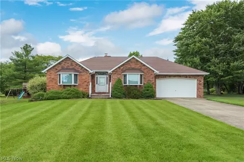 3457 Lily Ct, Brunswick, OH 44212