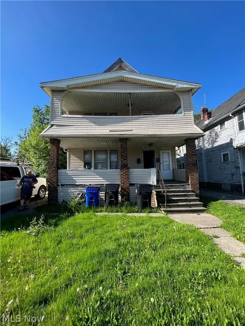 11006 Kinsman Rd, Cleveland, OH 44104