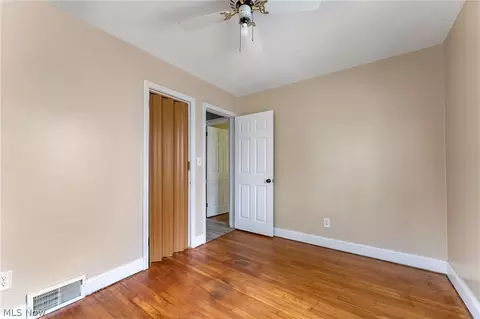 Bedroom - 7430 Westview Dr, Boardman, OH 44512 photo 2 of 3