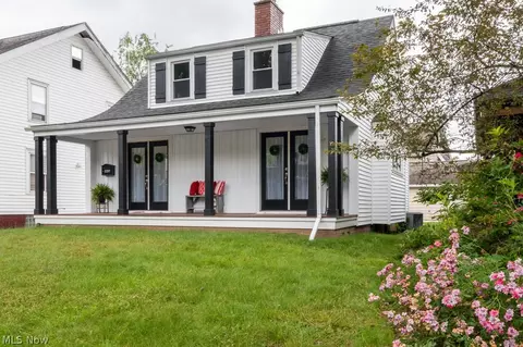 1257 Perkins Ave NW, Canton, OH 44703