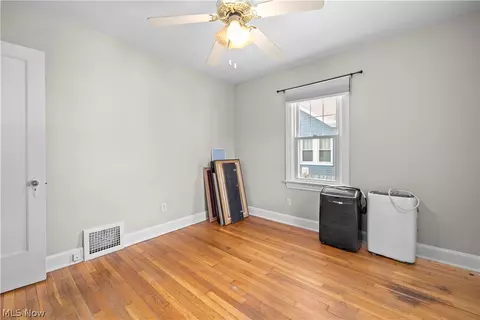 Bedroom - 146 Baker St, Berea, OH 44017 photo 6 of 9