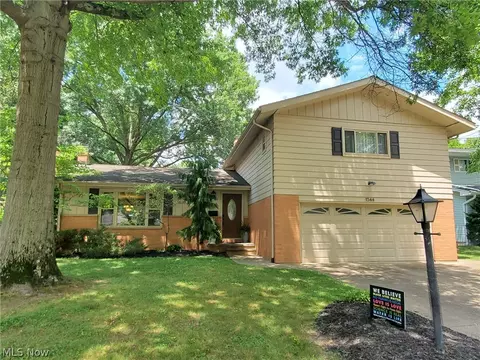 1544 Rowles Dr, Akron, OH 44313
