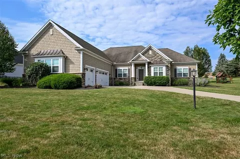 4304 Red Tail Ct, Medina, OH 44256