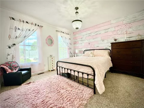 Bedroom - 4806 Kelly Ave, Rootstown, OH 44272 photo 1 of 9