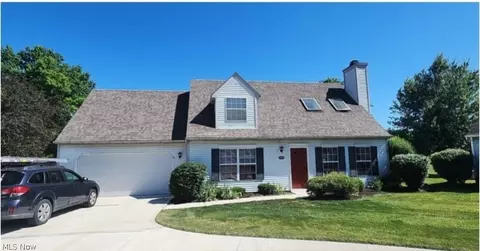 2868 S Tinkers La #46, Twinsburg, OH 44087