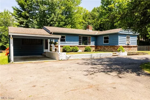 22601 Harms Rd, Cleveland, OH 44143