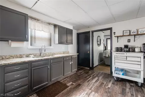 491 Maplewood Ave, Struthers, OH 44471 photo 10