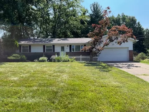 439 S Miller Rd, Fairlawn, OH 44333