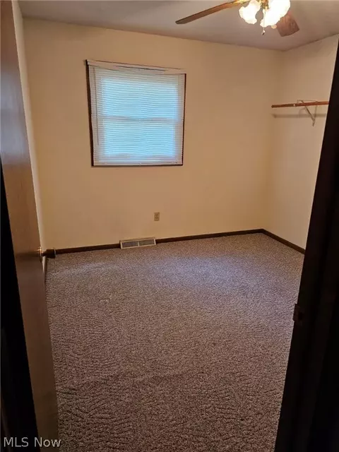 Bedroom - 705 University Ave, Elyria, OH 44035 photo 5 of 5