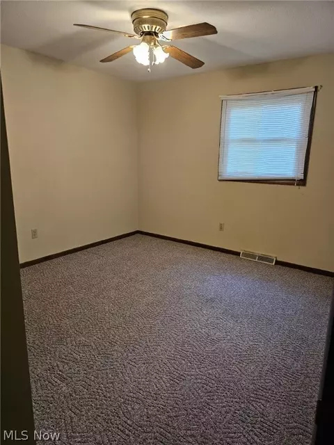 Bedroom - 705 University Ave, Elyria, OH 44035 photo 3 of 5