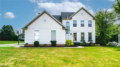 7638 Diamondback Ave NW, Canal Fulton, OH 44614