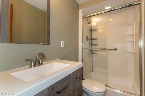 282 E 310th St, Willowick, OH 44095 photo 27