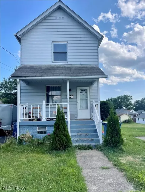 481 Penhale Ave, Campbell, OH 44405