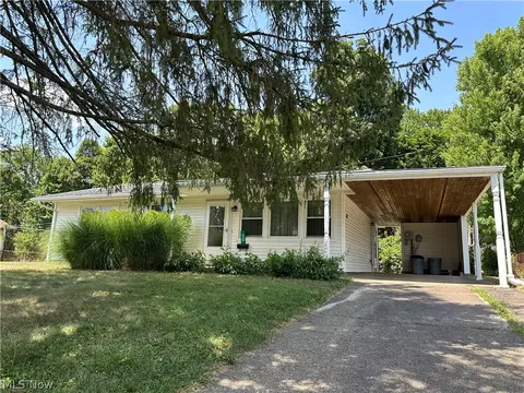 330 Guilford Ave, Woodsfield, OH 43793