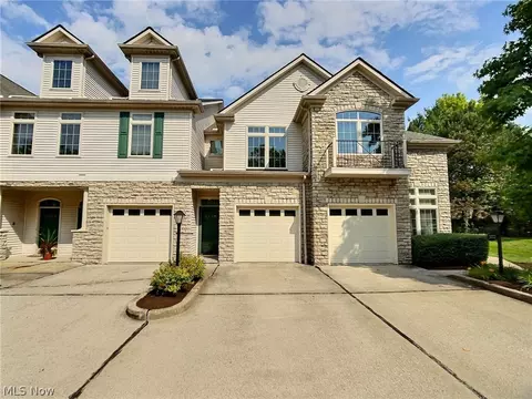 3170 Richmond Rd, Beachwood, OH 44122