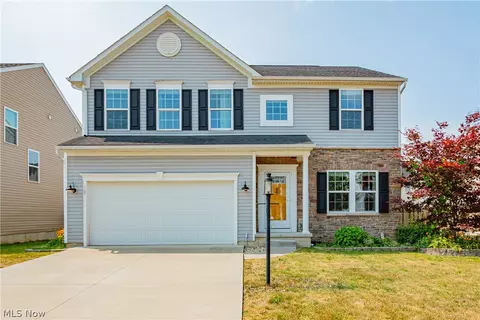 117 Slippery Rock Ln, Berea, OH 44017