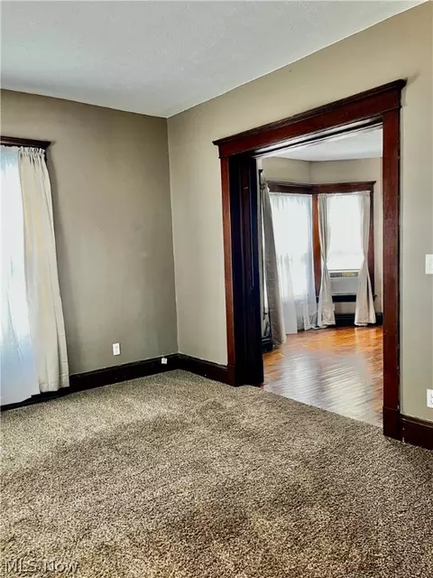 Living - 1618 W 8th St, Ashtabula, OH 44004 photo 2 of 3