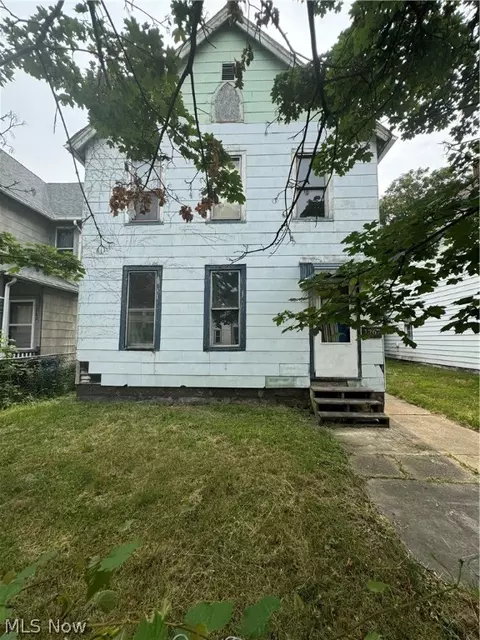 1267 E 58th St, Cleveland, OH 44103