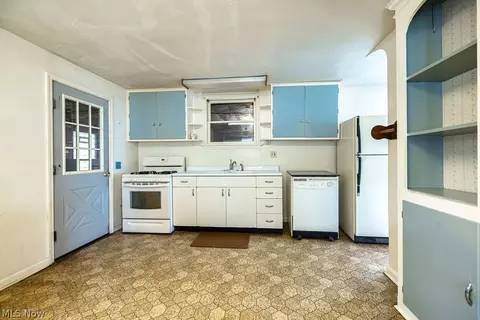 41787 Rambler Ave, Elyria, OH 44035 photo 4