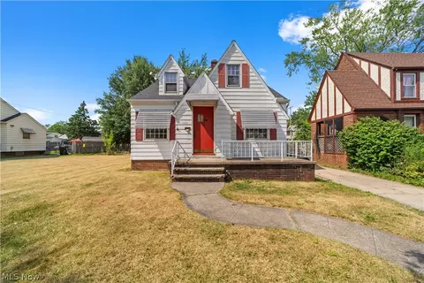 13514 Wainstead Ave, Cleveland, OH 44111