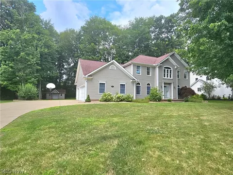2841 Ravine Run, Cortland, OH 44410