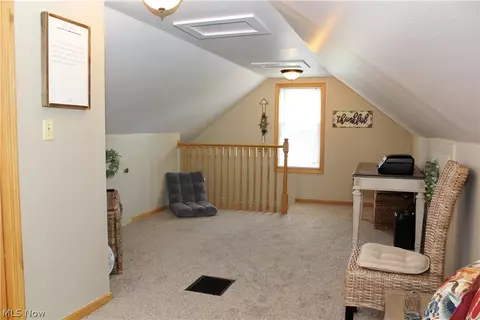 Entry Way - 331 Ewing Rd, Boardman, OH 44512 photo 1 of 2