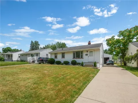 717 E Laclede Ave, Youngstown, OH 44502