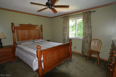 Bedroom - 2546 Ash Rd, Willoughby, OH 44094 photo 1 of 3