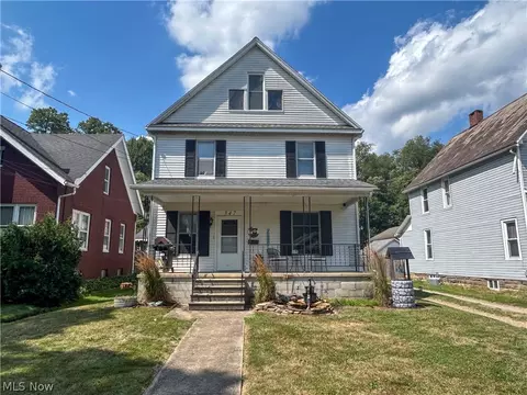 347 E Chestnut St, Lisbon, OH 44432