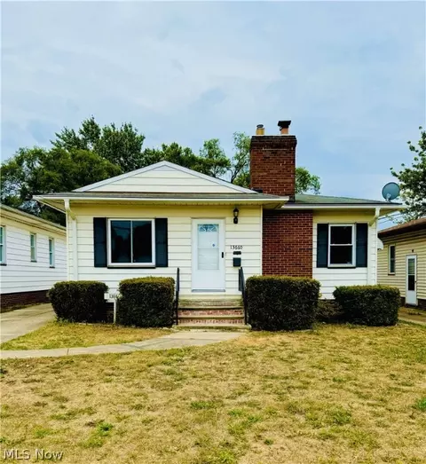 13660 Granger Rd, Cleveland, OH 44125