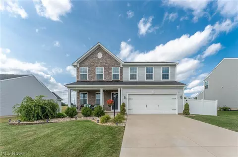 7147 Gauntlet St SW, Massillon, OH 44646