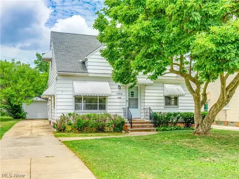 12915 Carpenter Rd, Garfield Heights, OH 44125