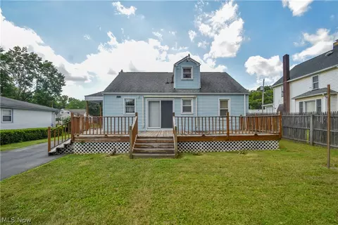 Exterior - 420 7th St, Struthers, OH 44471 photo 8 of 8