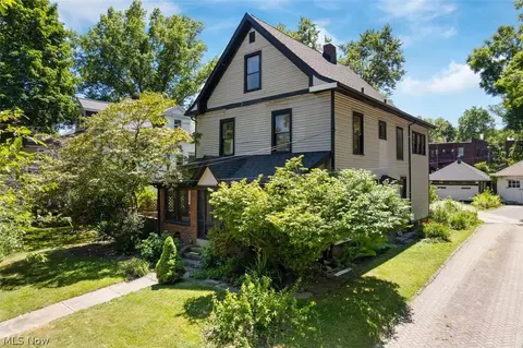 296 Merriman Rd, Akron, OH 44303