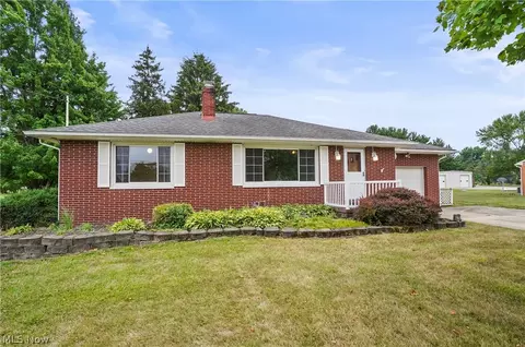 22177 Hartley Rd, Alliance, OH 44601