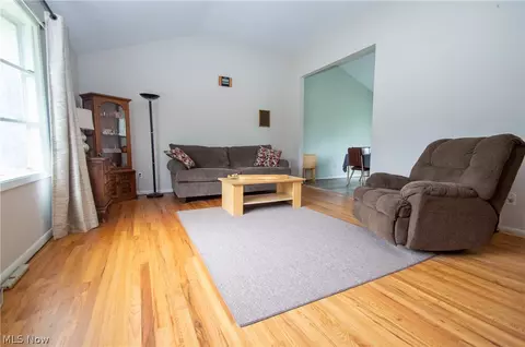 2675 Alan Dr, Willoughby Hills, OH 44092 photo 31